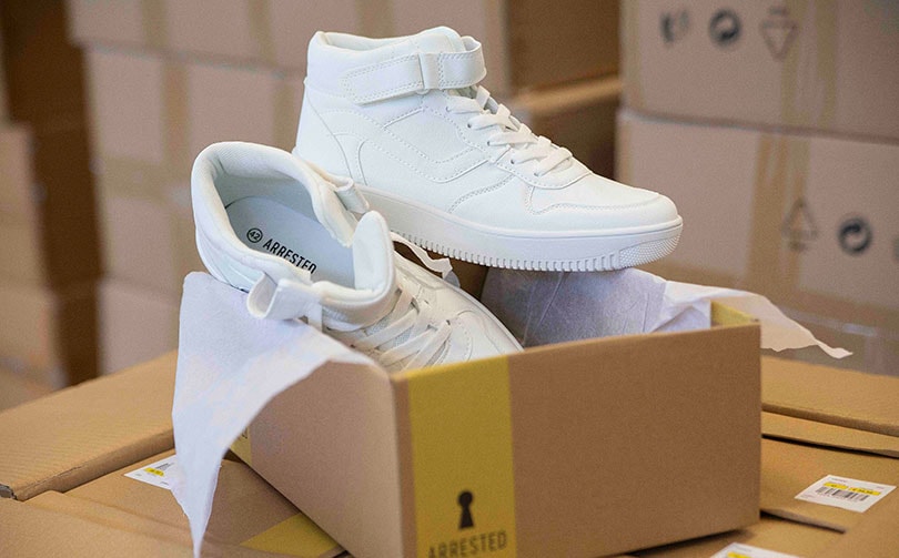 Euro Shoe Group elimina tacos de papel de los zapatos para una nueva iniciativa verde Euro Shoe Group elimina tacos de papel de los zapatos para una nueva iniciativa verde