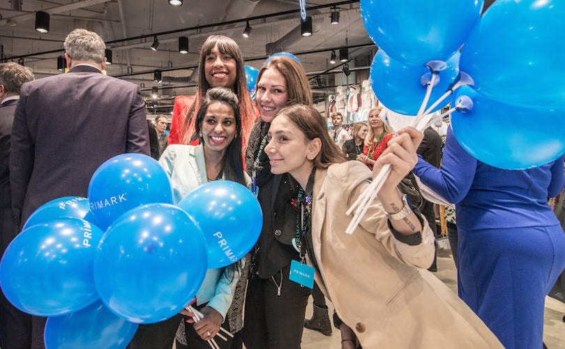 In beeld: Primark flagship opent in Den Haag In beeld: Primark flagship opent in Den Haag