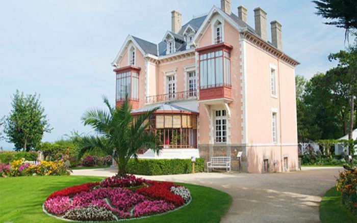 Waarom Christian Dior en LVMH de luxe-industrie domineren Waarom Christian Dior en LVMH de luxe-industrie domineren