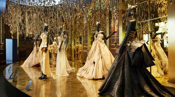 Waarom Christian Dior en LVMH de luxe-industrie domineren Waarom Christian Dior en LVMH de luxe-industrie domineren