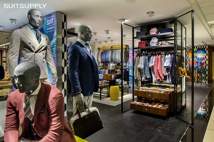 Suitsupply onderhandelt over 130 miljoen euro extra Suitsupply onderhandelt over 130 miljoen euro extra