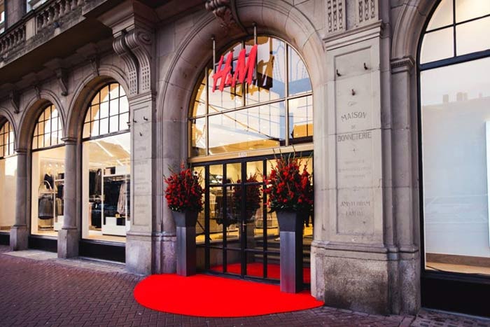 Top 10 meest populaire modemerken van 2015 Top 10 meest populaire modemerken van 2015