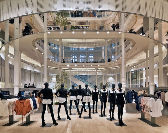 Omzetgroei Inditex versnelt met nieuwe shops Omzetgroei Inditex versnelt met nieuwe shops