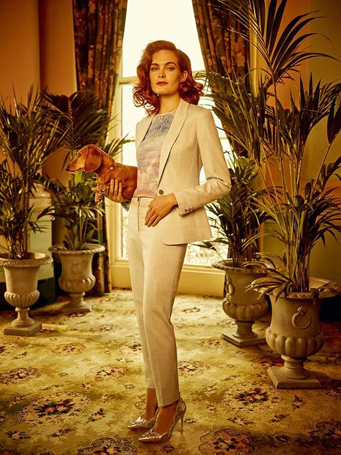 Ted Baker meldt omzet- en winststijging in 2015 Ted Baker meldt omzet- en winststijging in 2015
