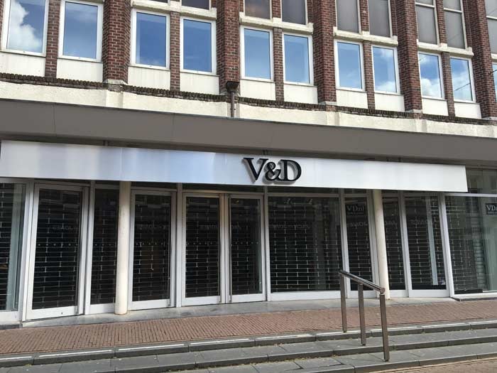 ABN Amro: Aantal passanten winkelstraat loopt terug ABN Amro: Aantal passanten winkelstraat loopt terug