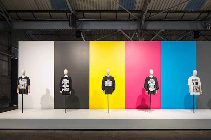 (Behind) the clothes: een expo met een missie (Behind) the clothes: een expo met een missie