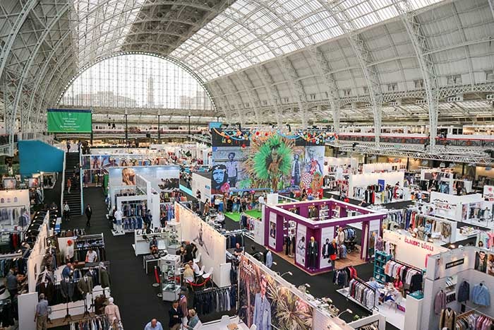 In beeld: Modevakbeurs Pure London 'A Life Less Ordinary' In beeld: Modevakbeurs Pure London 'A Life Less Ordinary'