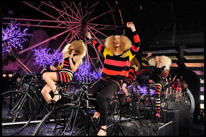 In beeld: highlights Sonia Rykiel In beeld: highlights Sonia Rykiel