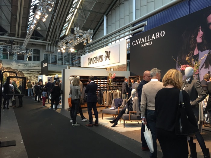 Modefabriek: rijke aankleding stands is de grootste troef Modefabriek: rijke aankleding stands is de grootste troef