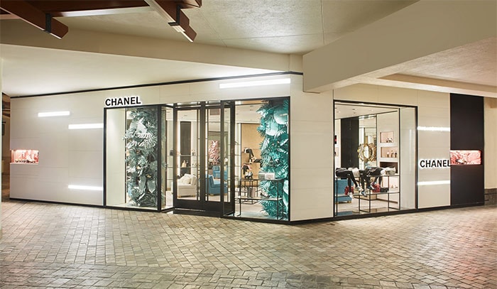 Chanel opent eerste schoenenboetiek Chanel opent eerste schoenenboetiek
