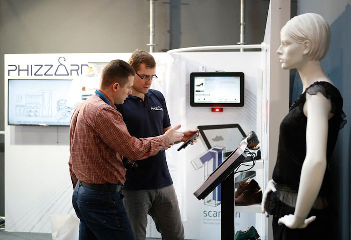 Kansen voor de modebranche: De nieuwste retailtechnologie EuroCIS 2016 Kansen voor de modebranche: De nieuwste retailtechnologie EuroCIS 2016