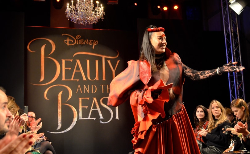 Belle & het Beest: Disney mode op de Amsterdamse catwalk Belle & het Beest: Disney mode op de Amsterdamse catwalk