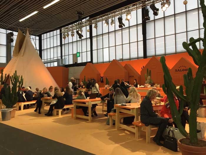 In Beeld: plantentrend bij stands tijdens Modefabriek In Beeld: plantentrend bij stands tijdens Modefabriek