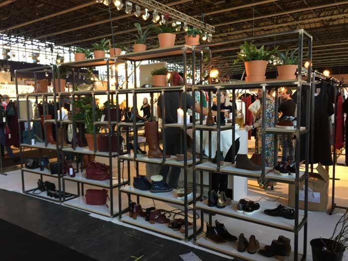 In Beeld: plantentrend bij stands tijdens Modefabriek In Beeld: plantentrend bij stands tijdens Modefabriek