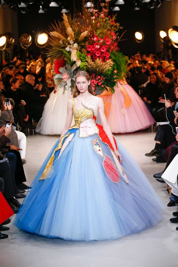 In beeld: Nederlandse modeontwerpers op de Parijse coutureweek In beeld: Nederlandse modeontwerpers op de Parijse coutureweek