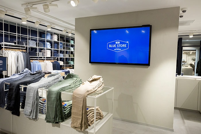 Kijken: WE Blue Store Amsterdam Kijken: WE Blue Store Amsterdam