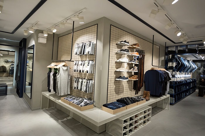 Kijken: WE Blue Store Amsterdam Kijken: WE Blue Store Amsterdam