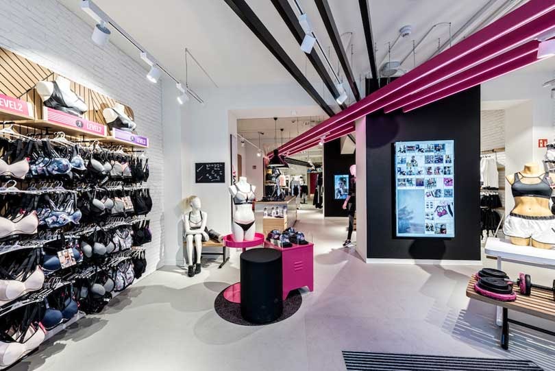Hunkemöller opent eerste sportwinkel HKMX in Berlijn Hunkemöller opent eerste sportwinkel HKMX in Berlijn