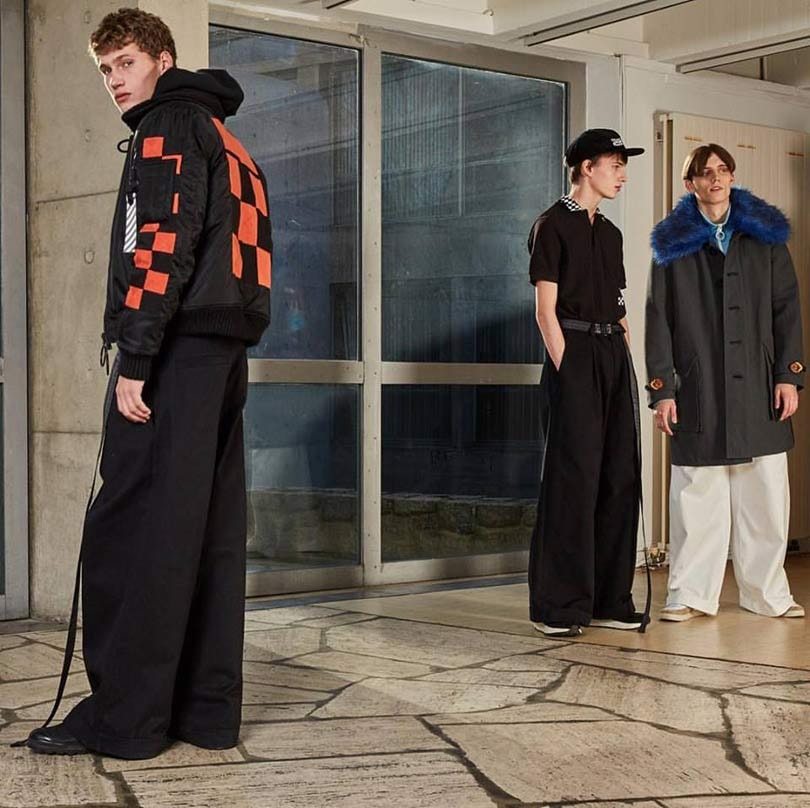 Mannenmode ontwerper om in de gaten te houden: Virgil Abloh van Off-White Mannenmode ontwerper om in de gaten te houden: Virgil Abloh van Off-White