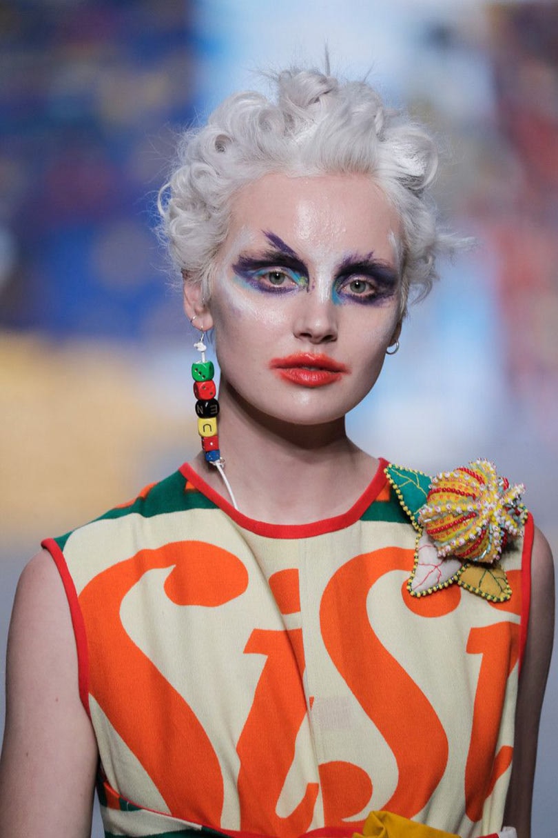 In Beeld: Focus op duurzame mode tijdens Amsterdam Fashion Week In Beeld: Focus op duurzame mode tijdens Amsterdam Fashion Week