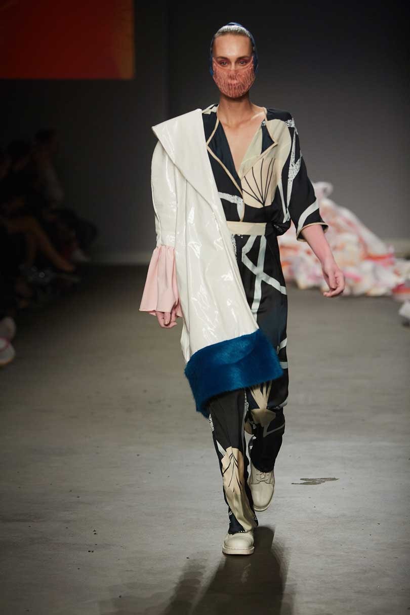 In Beeld: Focus op duurzame mode tijdens Amsterdam Fashion Week In Beeld: Focus op duurzame mode tijdens Amsterdam Fashion Week