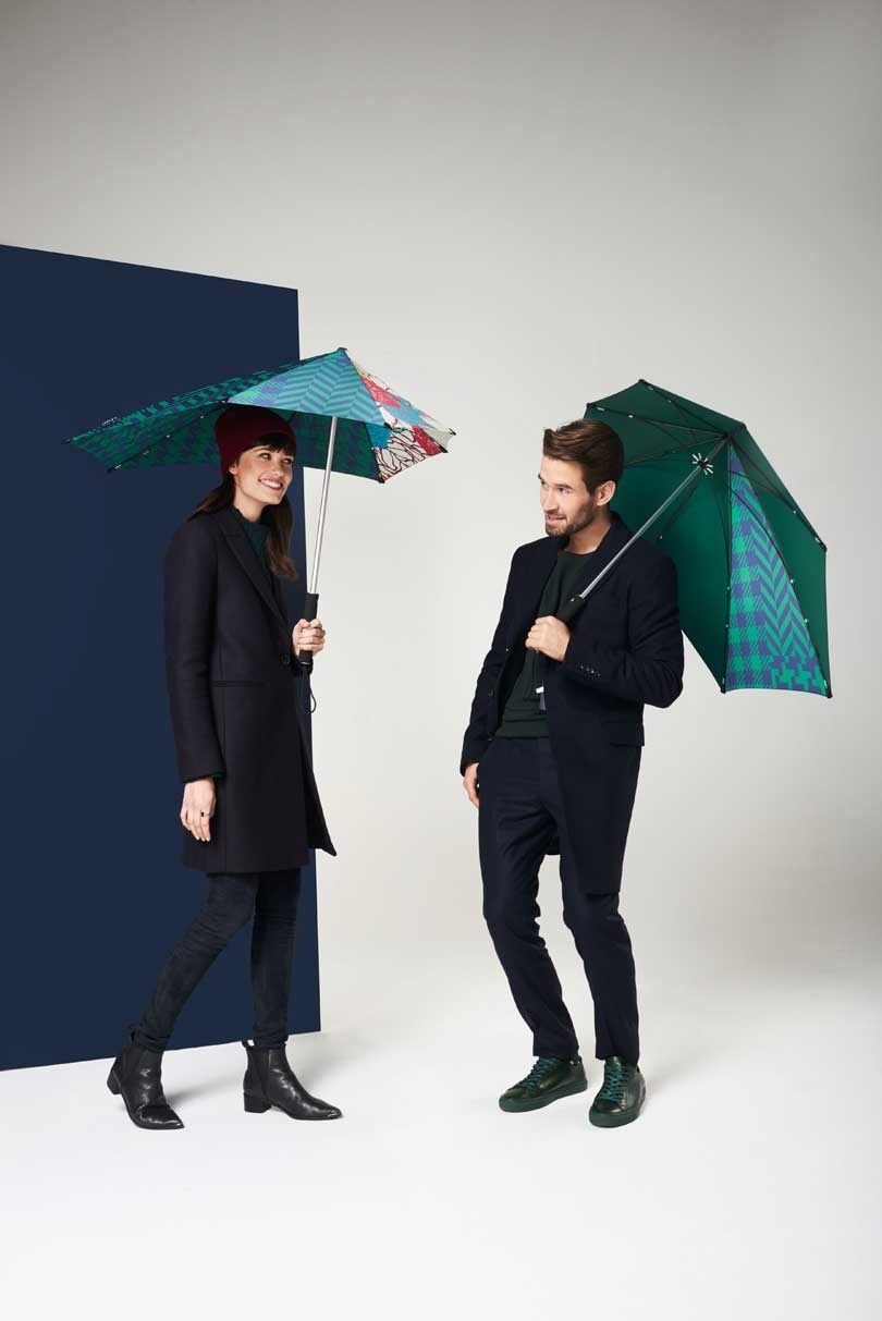Senz: Van stormparaplu naar mode accessoires voor forenzen Senz: Van stormparaplu naar mode accessoires voor forenzen