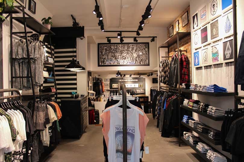 Skatemerk Volcom opent deuren eerste Nederlandse winkel Skatemerk Volcom opent deuren eerste Nederlandse winkel