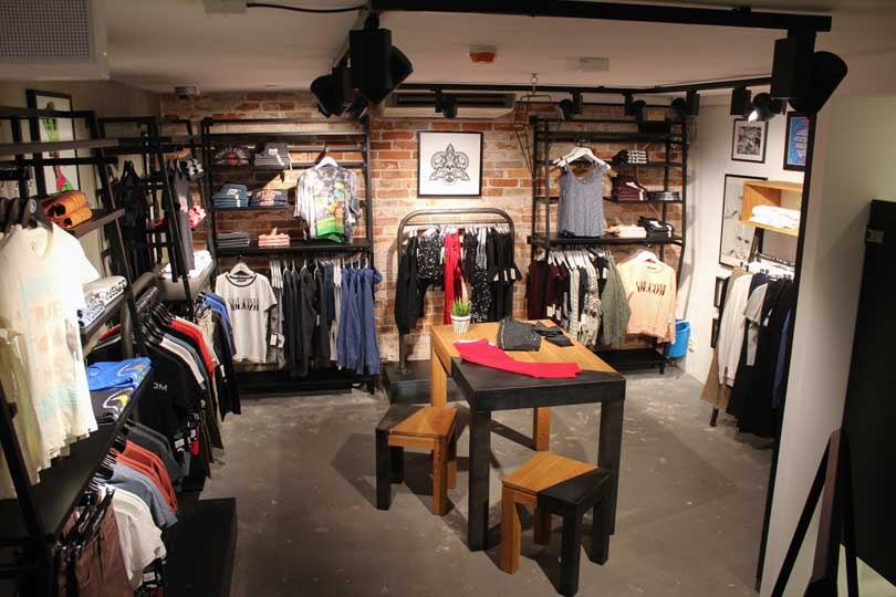 Skatemerk Volcom opent deuren eerste Nederlandse winkel Skatemerk Volcom opent deuren eerste Nederlandse winkel