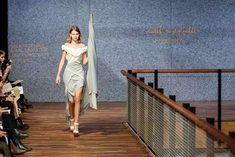 In Beeld: Dutch Sustainable Fashion Week modeshow Talking Trash In Beeld: Dutch Sustainable Fashion Week modeshow Talking Trash