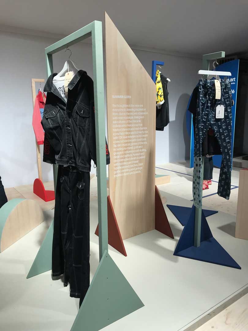 4 denimtrends voor SS19 volgens 'Denim Dudette' Amy Leverton 4 denimtrends voor SS19 volgens 'Denim Dudette' Amy Leverton