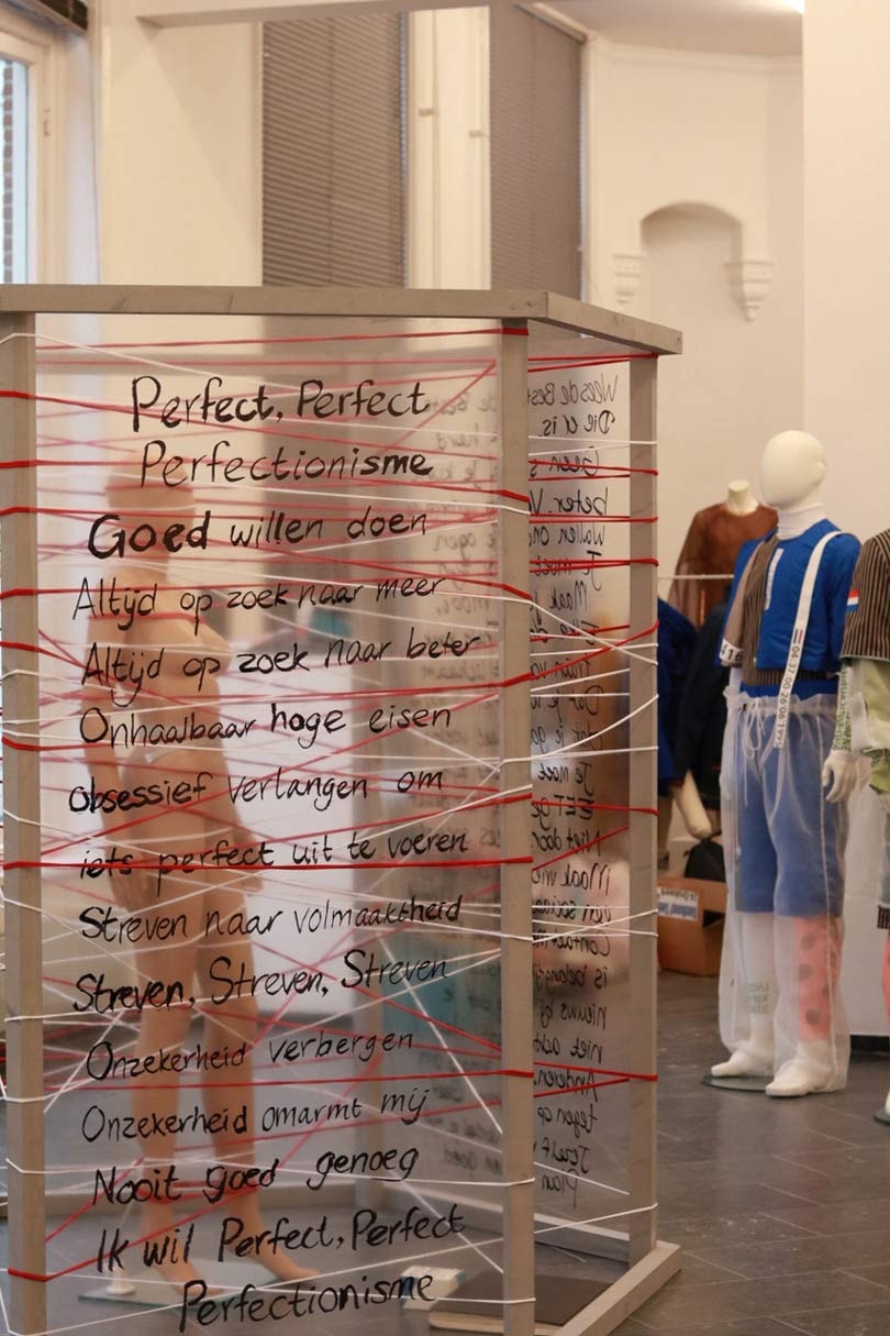 Kijken: Studenten Fashion Design presenteren werk tijdens Disclosure Kijken: Studenten Fashion Design presenteren werk tijdens Disclosure