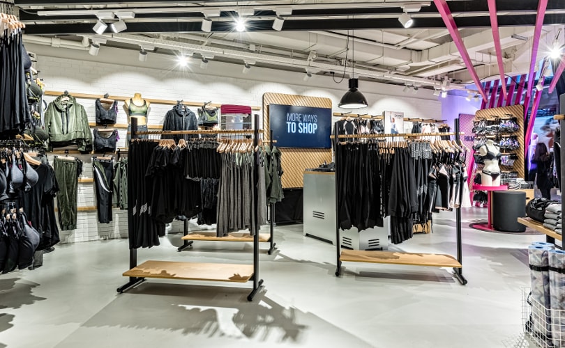Kijken: Hunkemöller opent eerste Nederlandse HKMX-sportwinkel in Utrecht Kijken: Hunkemöller opent eerste Nederlandse HKMX-sportwinkel in Utrecht