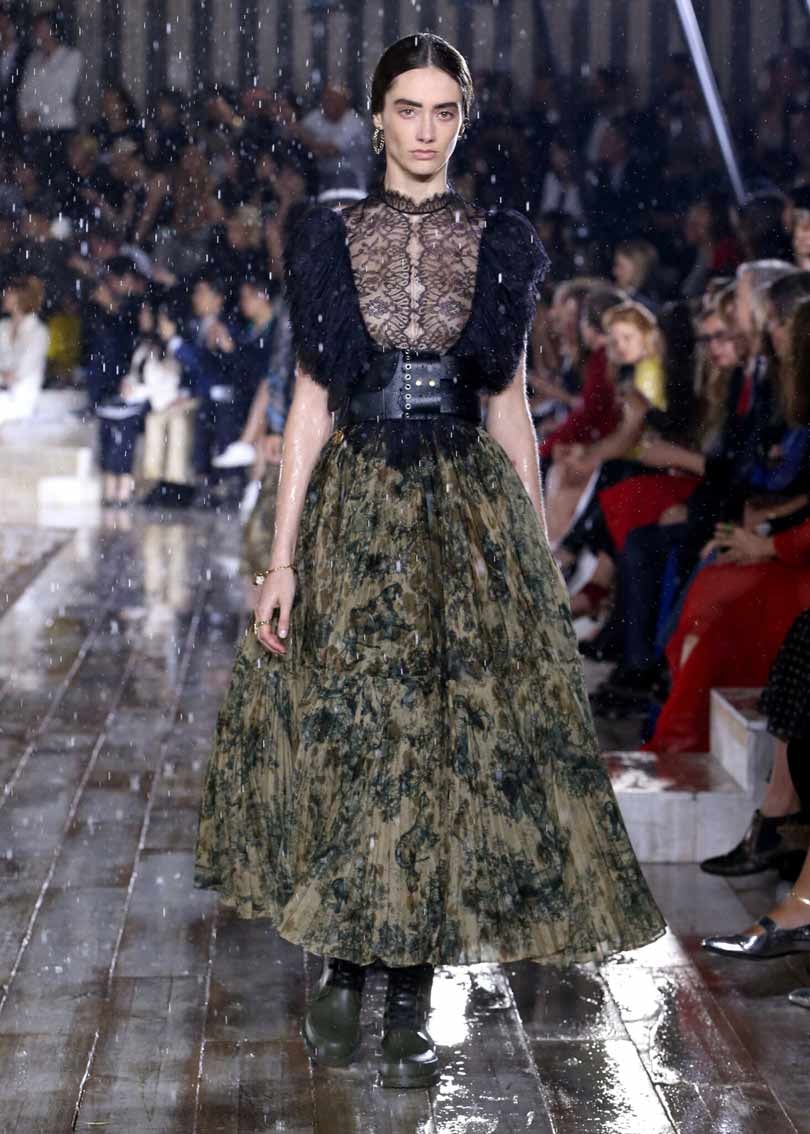 In Beeld: Cruisecollecties 2019 van Louis Vuitton en Dior In Beeld: Cruisecollecties 2019 van Louis Vuitton en Dior