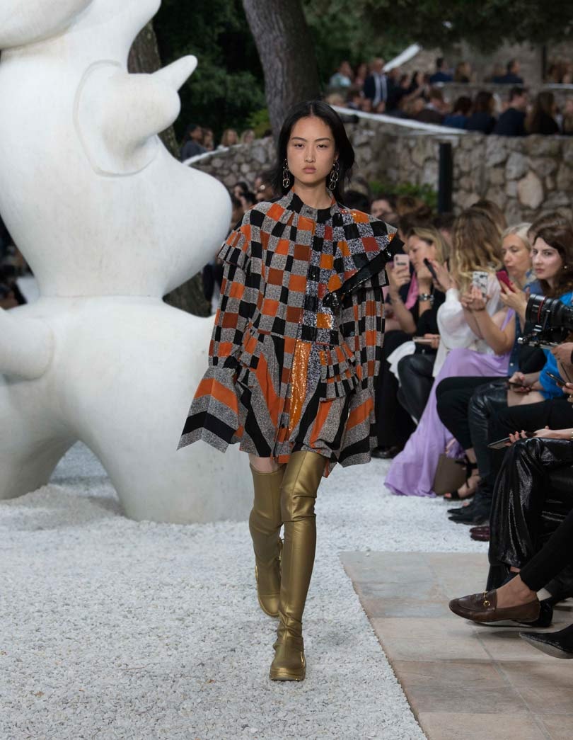 In Beeld: Cruisecollecties 2019 van Louis Vuitton en Dior In Beeld: Cruisecollecties 2019 van Louis Vuitton en Dior