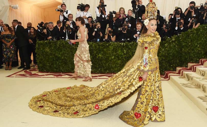 ‘Hemelse’ rode loper looks Met Gala 2018 in beeld ‘Hemelse’ rode loper looks Met Gala 2018 in beeld