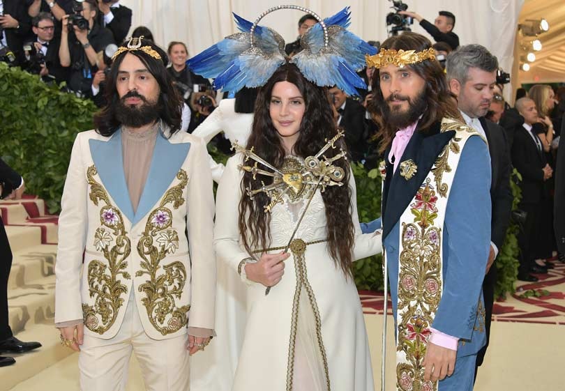 ‘Hemelse’ rode loper looks Met Gala 2018 in beeld ‘Hemelse’ rode loper looks Met Gala 2018 in beeld