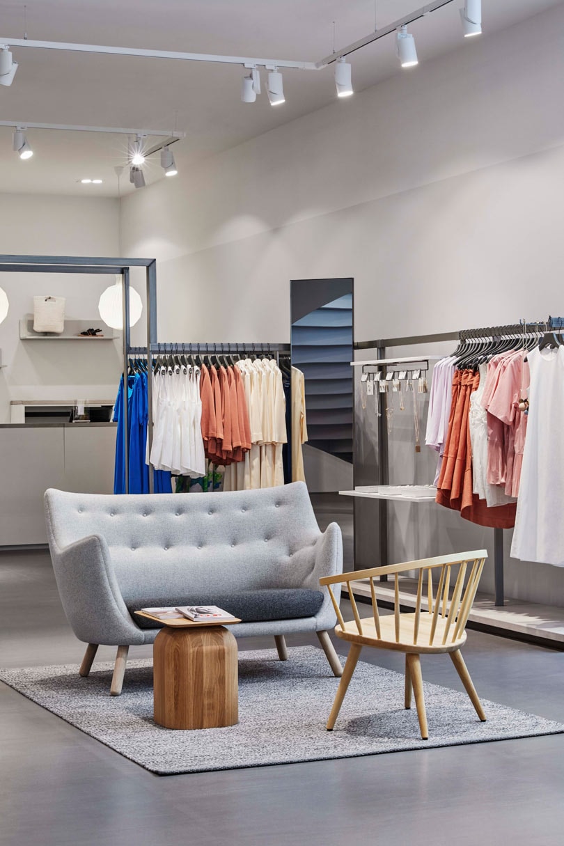 Cos opent winkel in Utrecht Cos opent winkel in Utrecht