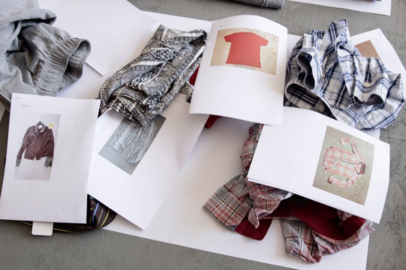 Alternatief voor fast fashion: Our World lanceert duurzaam project ‘Time will tell…’ Alternatief voor fast fashion: Our World lanceert duurzaam project ‘Time will tell…’