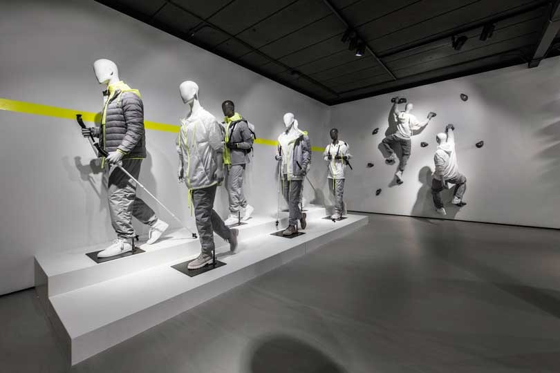 Kijken: Hans Boodt Mannequins 'sporty' showroom Kijken: Hans Boodt Mannequins 'sporty' showroom