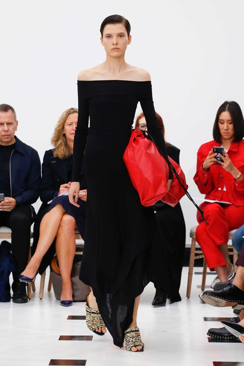Victoria Beckham viert tienjarig jubileum op Londen Fashion Week Victoria Beckham viert tienjarig jubileum op Londen Fashion Week