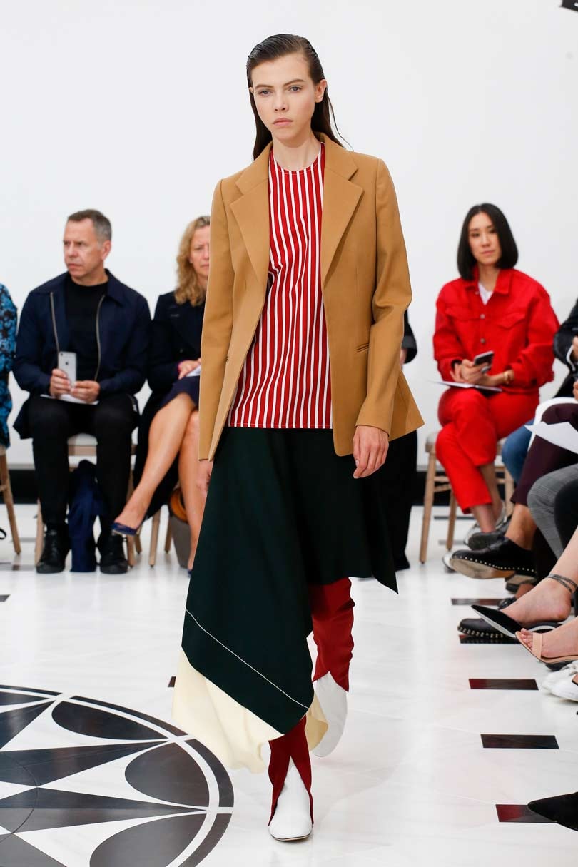 Victoria Beckham viert tienjarig jubileum op Londen Fashion Week Victoria Beckham viert tienjarig jubileum op Londen Fashion Week
