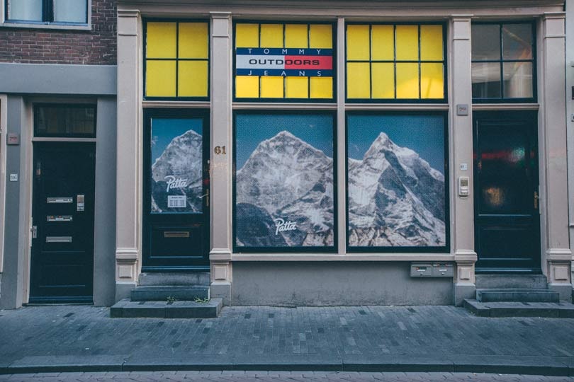 Zien: Tommy Hilfiger lanceert Outdoor-collectie in Patta pop-upstore Zien: Tommy Hilfiger lanceert Outdoor-collectie in Patta pop-upstore