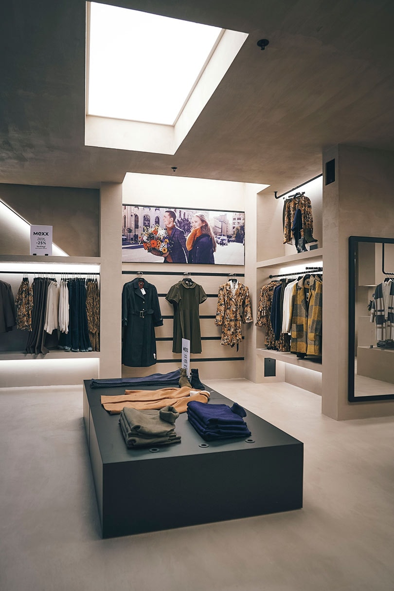 “Mexx is terug naar zijn roots”; binnenkijken bij de eerste Mexx-winkel in Nieuwegein “Mexx is terug naar zijn roots”; binnenkijken bij de eerste Mexx-winkel in Nieuwegein