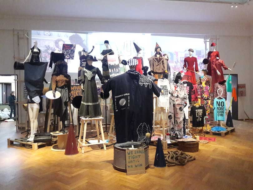 Tentoonstelling Femmes Fatales ‘discrimineert eens de andere kant op’ Tentoonstelling Femmes Fatales ‘discrimineert eens de andere kant op’
