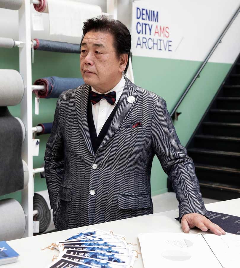 Het innovatieve Shin Denim van Japan Blue Co. moet de modewereld gaan veroveren Het innovatieve Shin Denim van Japan Blue Co. moet de modewereld gaan veroveren