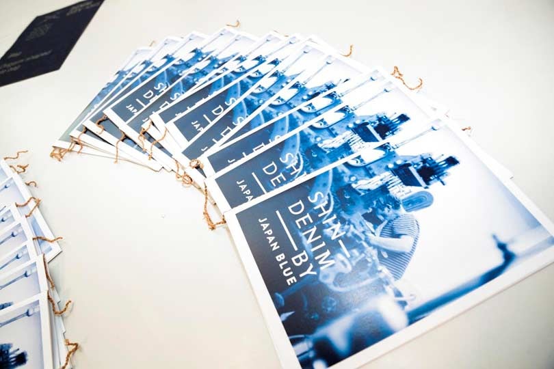 Het innovatieve Shin Denim van Japan Blue Co. moet de modewereld gaan veroveren Het innovatieve Shin Denim van Japan Blue Co. moet de modewereld gaan veroveren