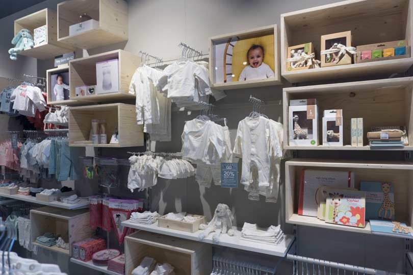 Dag, babywagens. Hallo, mode! Prénatal lanceert nieuw “boutique” concept in Utrecht Dag, babywagens. Hallo, mode! Prénatal lanceert nieuw “boutique” concept in Utrecht