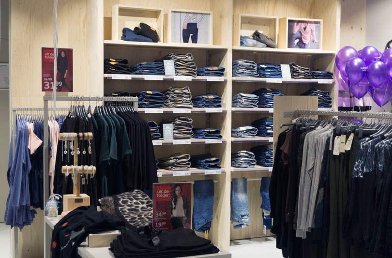Dag, babywagens. Hallo, mode! Prénatal lanceert nieuw “boutique” concept in Utrecht Dag, babywagens. Hallo, mode! Prénatal lanceert nieuw “boutique” concept in Utrecht