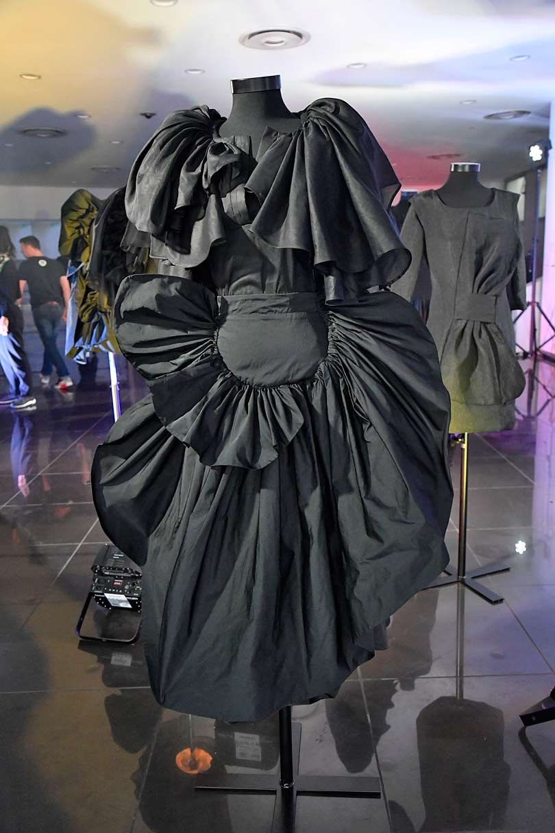 In beeld: Haute couture van Nederlandse en Belgische bodem In beeld: Haute couture van Nederlandse en Belgische bodem