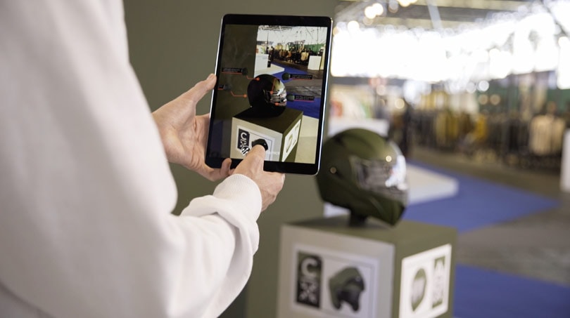 Augmented reality op de Modefabriek: zo gaat AR retail veranderen Augmented reality op de Modefabriek: zo gaat AR retail veranderen